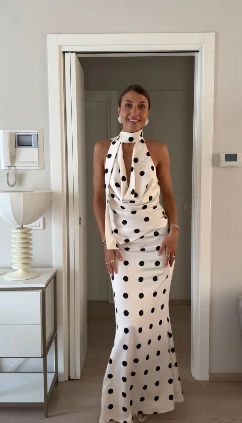 Poins™ | Bold & Playful Polka Dot Dress