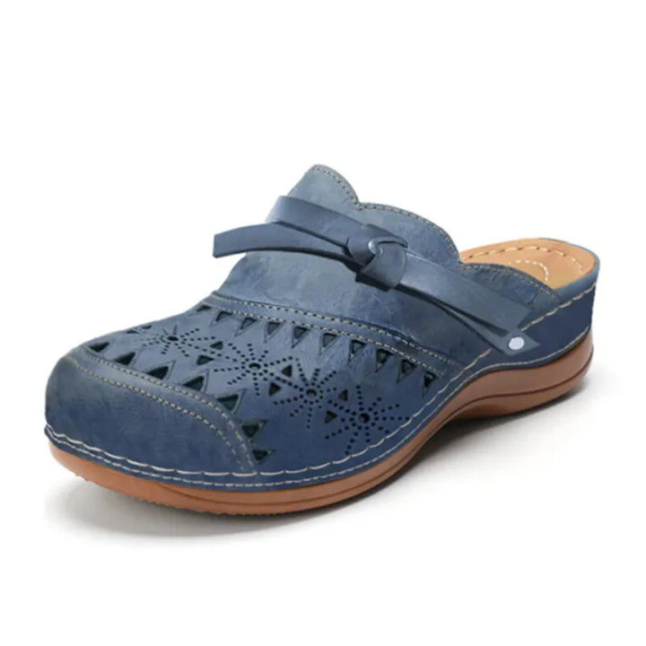 Lya™ Everyday Comfort Clogs