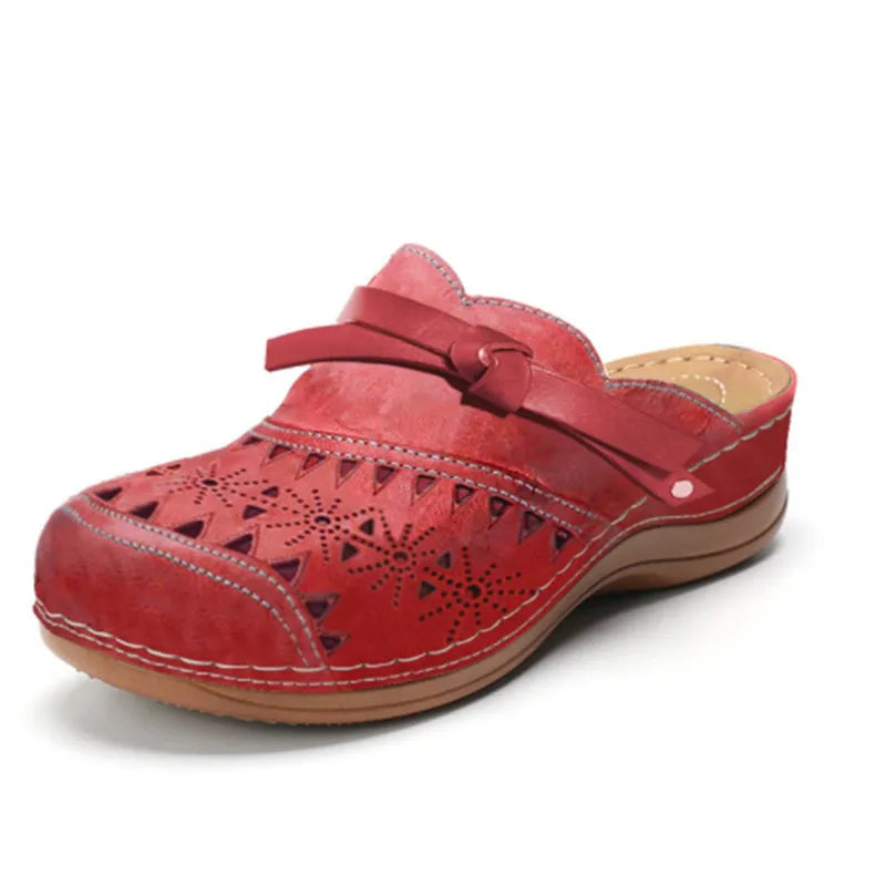 Lya™ Everyday Comfort Clogs
