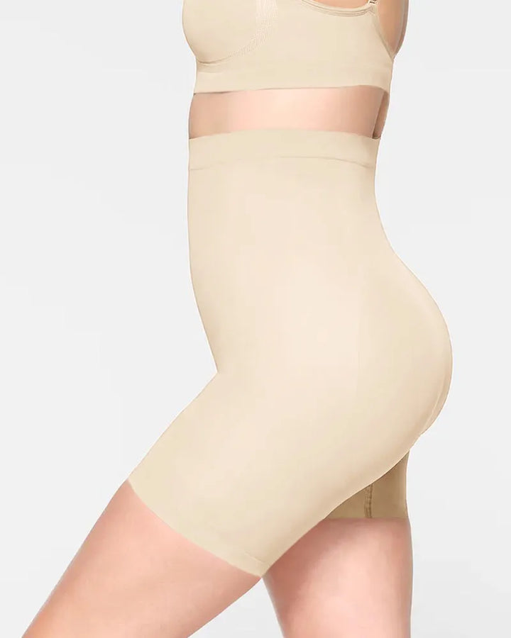 SYNORA™ – SEAMLESS HIGH WAIST HIP-LIFTING SHORTS