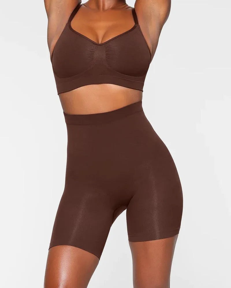 SYNORA™ – SEAMLESS HIGH WAIST HIP-LIFTING SHORTS