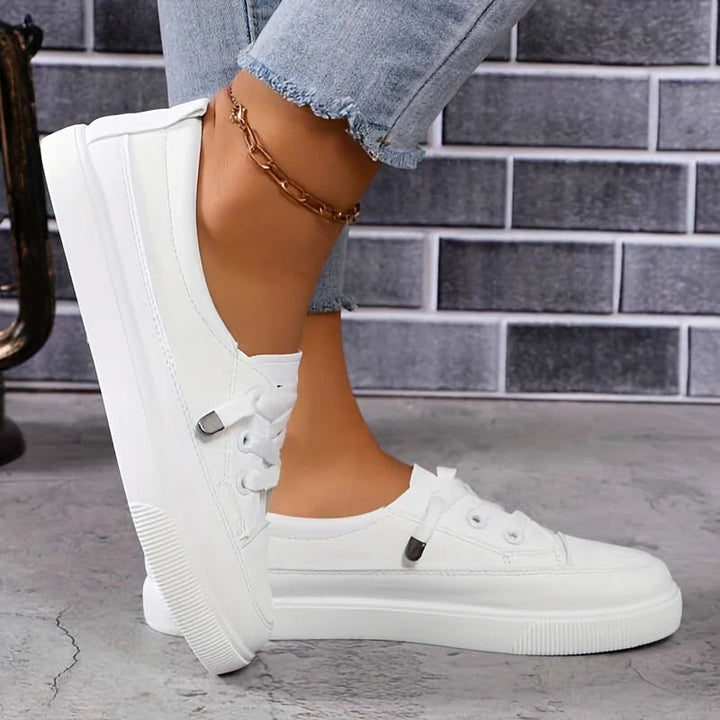 ORIANA™ – CLASSIC LACE-UP SNEAKERS