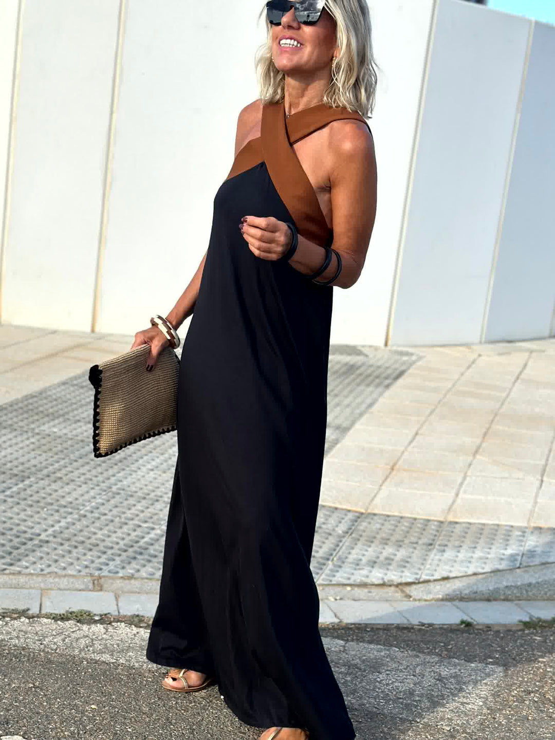 SIENNA™ – HALTER NECK BACKLESS DRESS